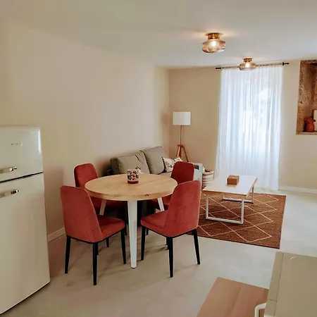 Casa Jardin 펜션 라세